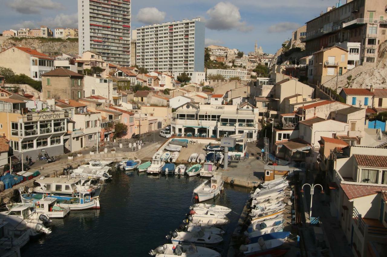 Stud Terras Ville Corniche 2 Pers Stat Gratuit Rue Modif Suivt Possib Et Accord Exclusif Marseilles Buitenkant foto